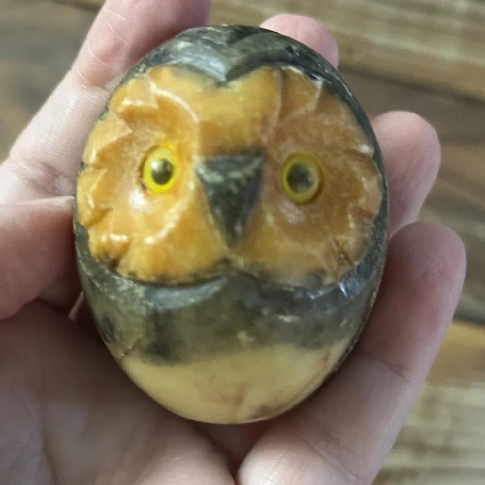 Alabaster Hand Carved Vintage Owl Paperweight Figurine 2